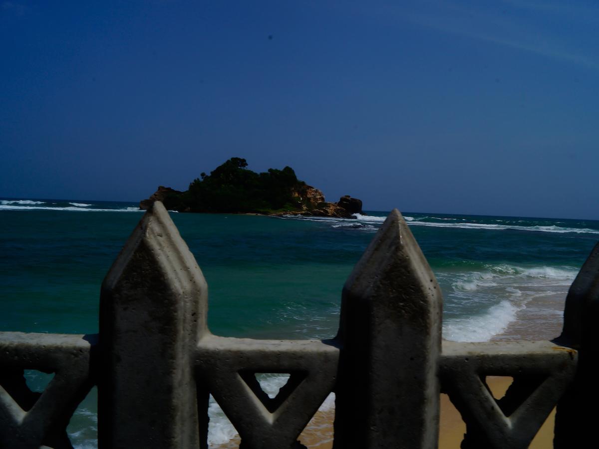 Sayurima Beach Hotel Ahangama Dış mekan fotoğraf